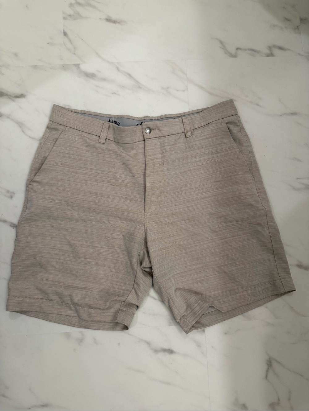 Callaway Men's Golf Stretch Shorts in Light Taupe